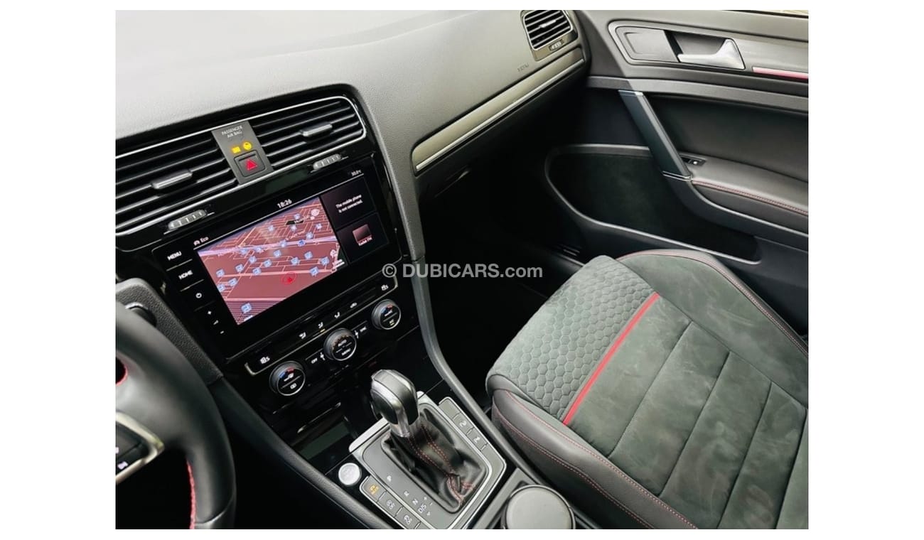 Volkswagen Golf GTI P1 GCC .. Original Paint .. Perfect Condition .. Club .. Panoramic Roof ..