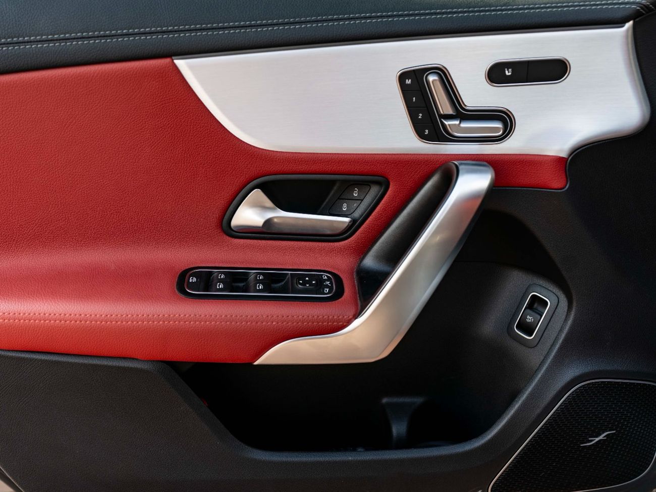 مرسيدس بنز A 35 AMG Std 2.0L