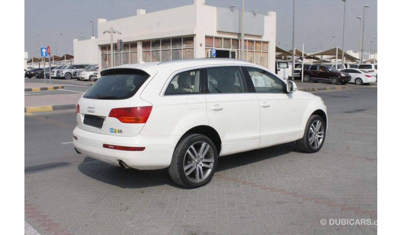 Audi Q7 Audi Q7 model 2009 in excellent condition GCC