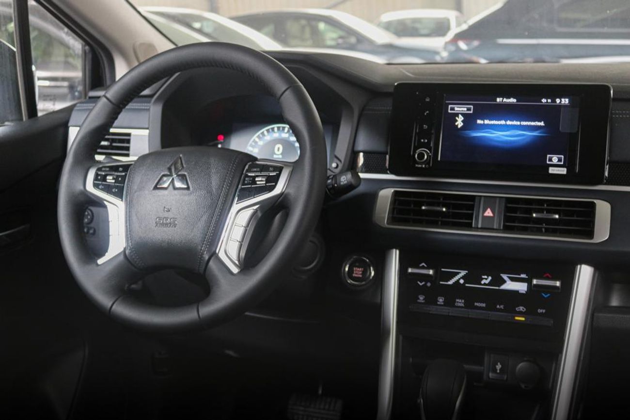 ميتسوبيشي إكسباندر كروس