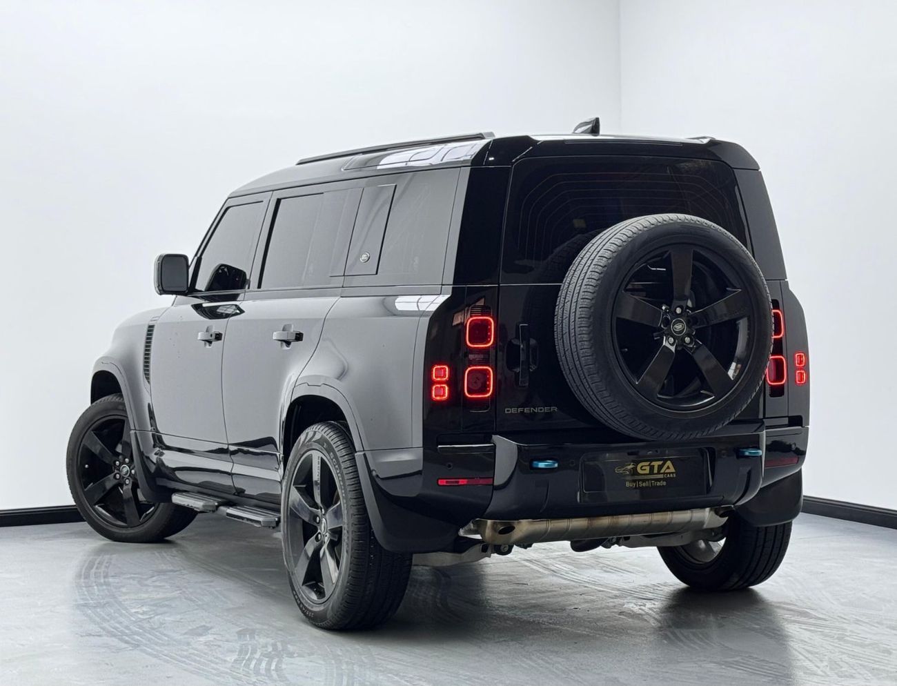 Land Rover Defender P400 110 HSE 3.0L (5 Seater) 2024 Land Rover Defender HSE P400 110, 2028 Land Rover Warranty + Servi