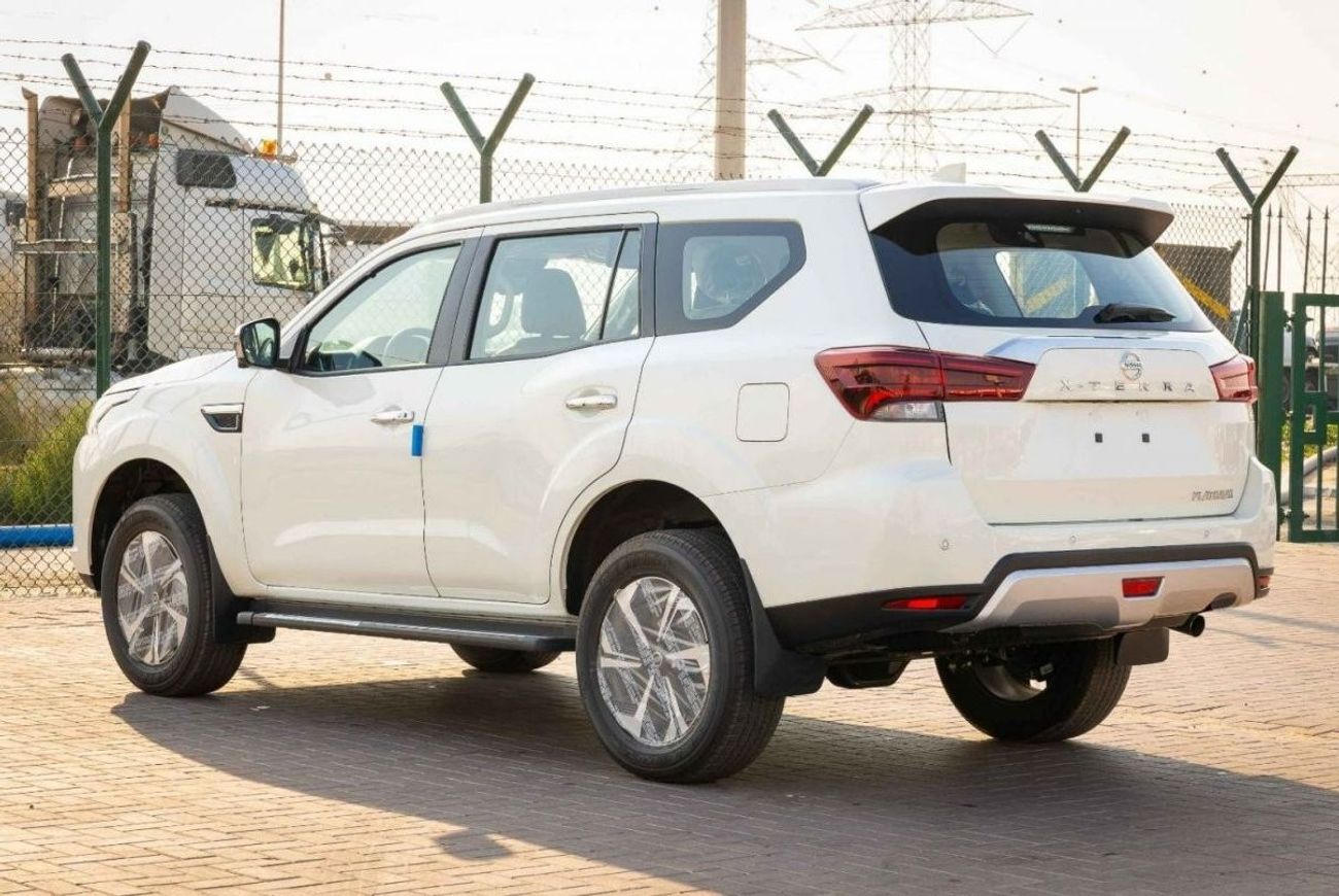 نيسان إكستيرا 2023 Platinum 2.5L PTR - 7AT - 4WD / Full Option / SUV 7 Seats / Premium Movie Theater Experience