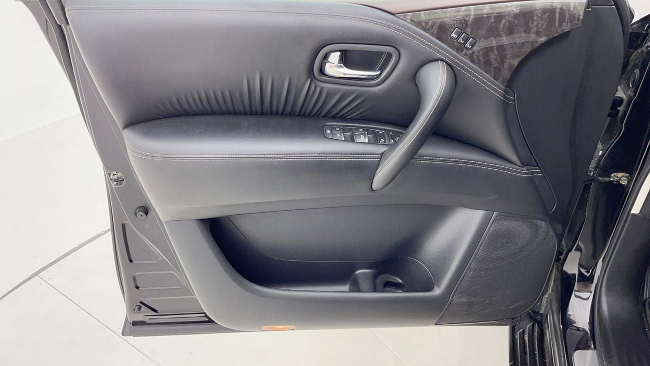 نيسان باترول LE PLATINUM CITY 5.6 | بدون دفعة مقدمة | اختبار القيادة في المنزل