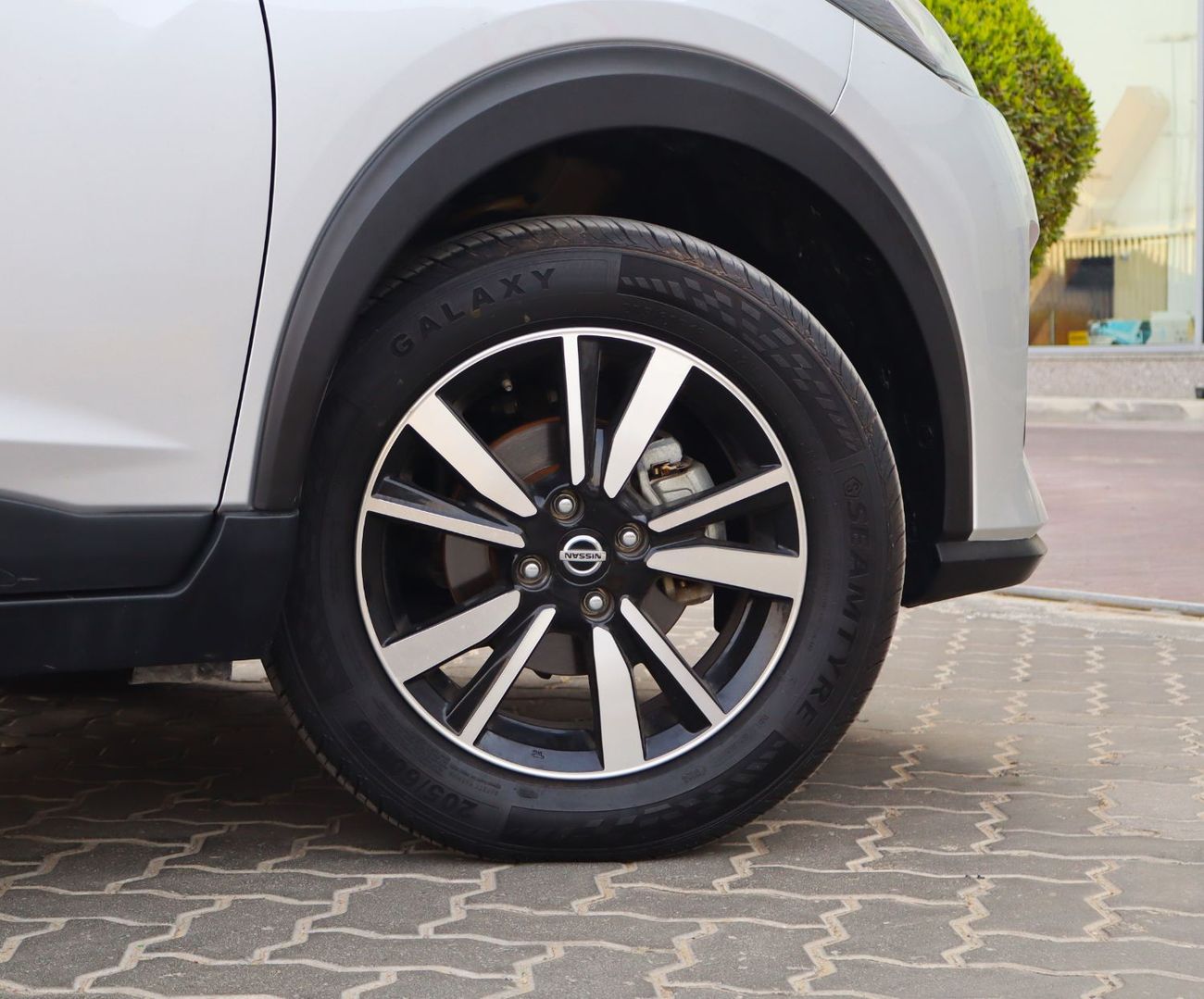 نيسان كيكس SL 1.6L