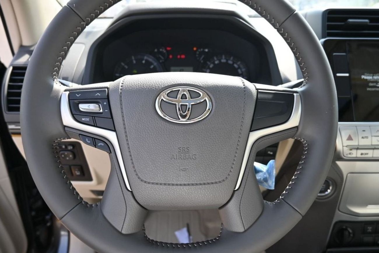 تويوتا برادو تويوتا لاندكروزر برادو 4.0 لتر TX.L بنزين ، دفع رباعي ، 5 أبواب ، مثبت سرعة ، فتحة سقف ، مقاعد كهربا