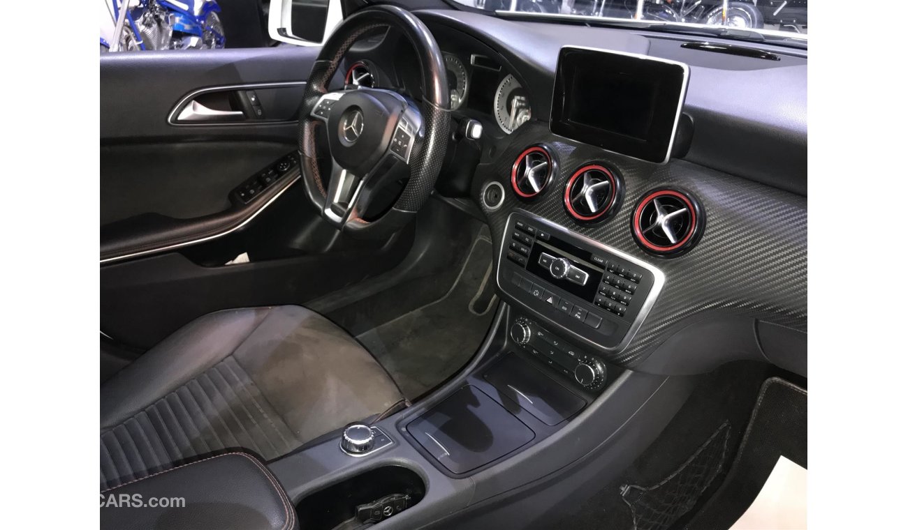 Mercedes-Benz A 250 - GCC - 2014 - ONE YEAR WARRANTY