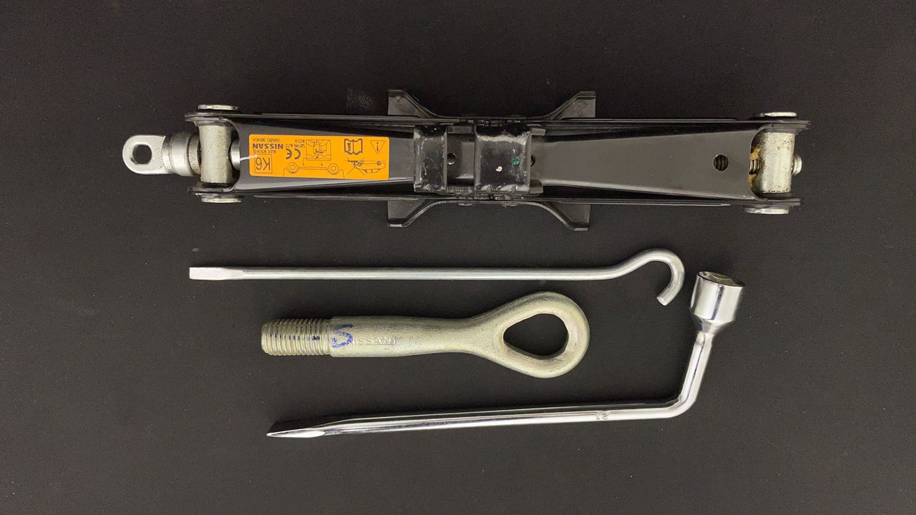 Nissan Sunny SV 1.5 | Zero Down Payment | Home Test Drive