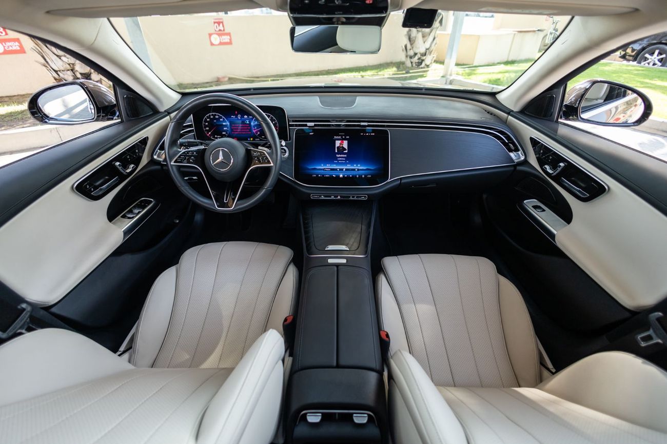 Mercedes-Benz E200 2.0L