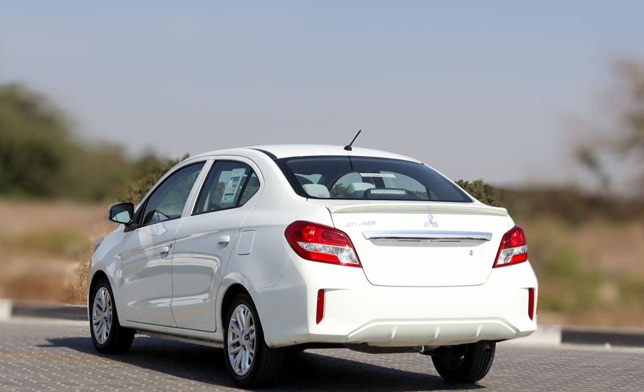 Mitsubishi Attrage GLX PREMIUM GCC Specs - Original Paint Free Accident Excellent Condition Full option