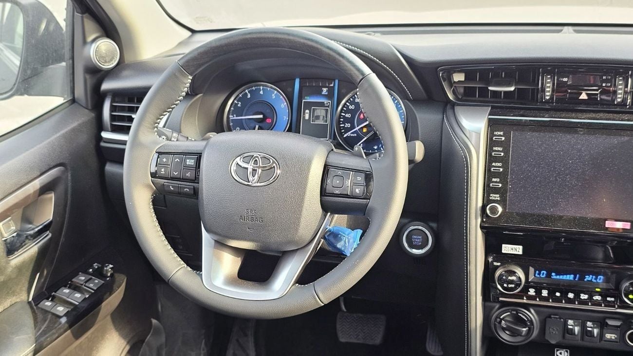 Toyota Fortuner SR5 Plus 4.0L FORTUNER 4.0L 4x4 V6 HI 6AT 2025 SR5 4.0L