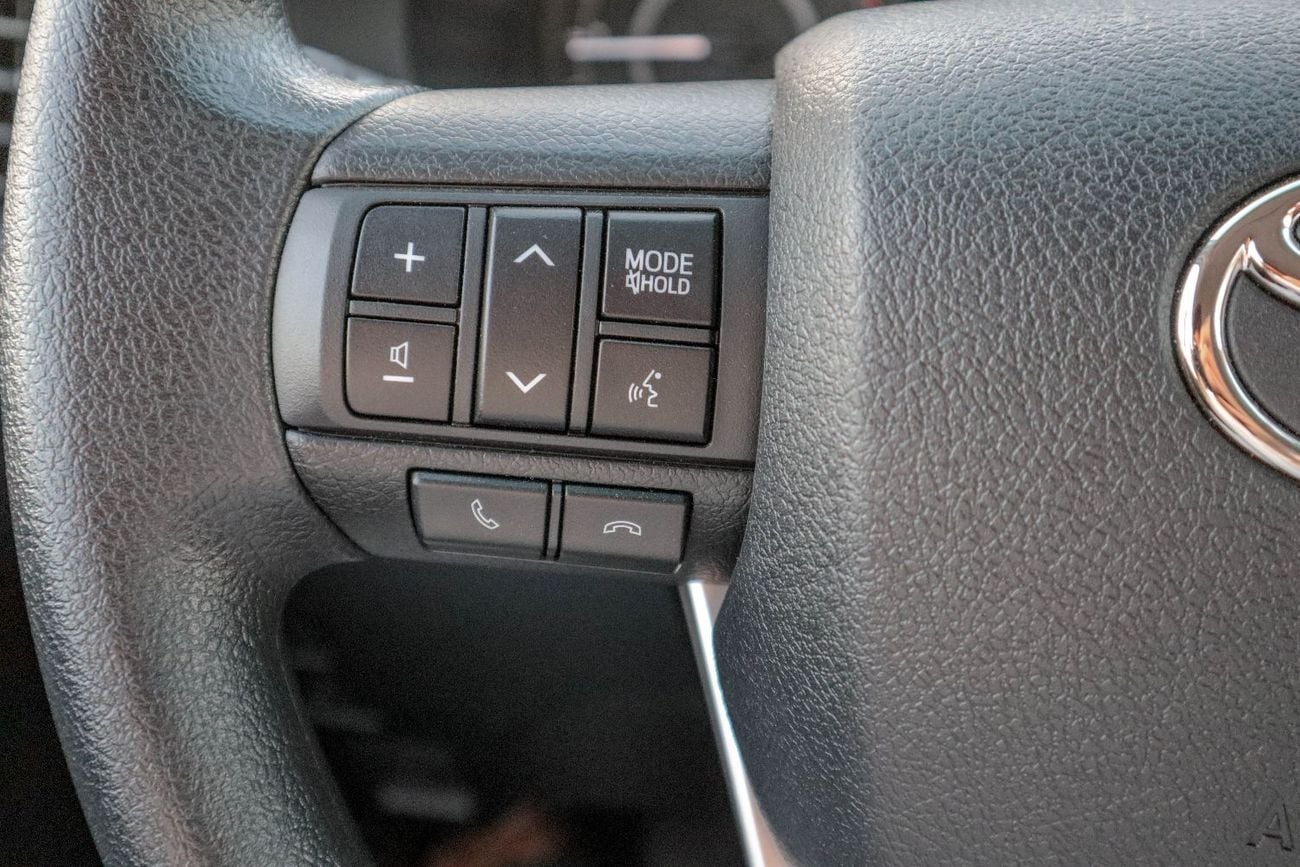 Toyota Hilux DLX TOYOTA HILUX (GUN125) 2.4L DIESEL PICK-UP – 2026 MODEL
