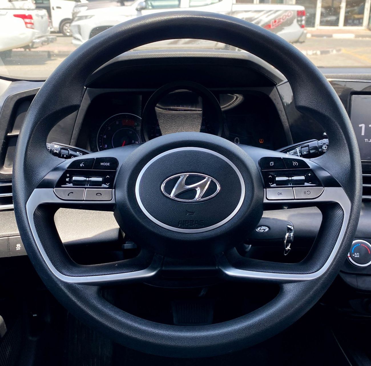 Hyundai Elantra Smart 1.6L Hyundai Elantra 2023 GCC 1.6 L accident-free,  in excellent condition, 803 P.M