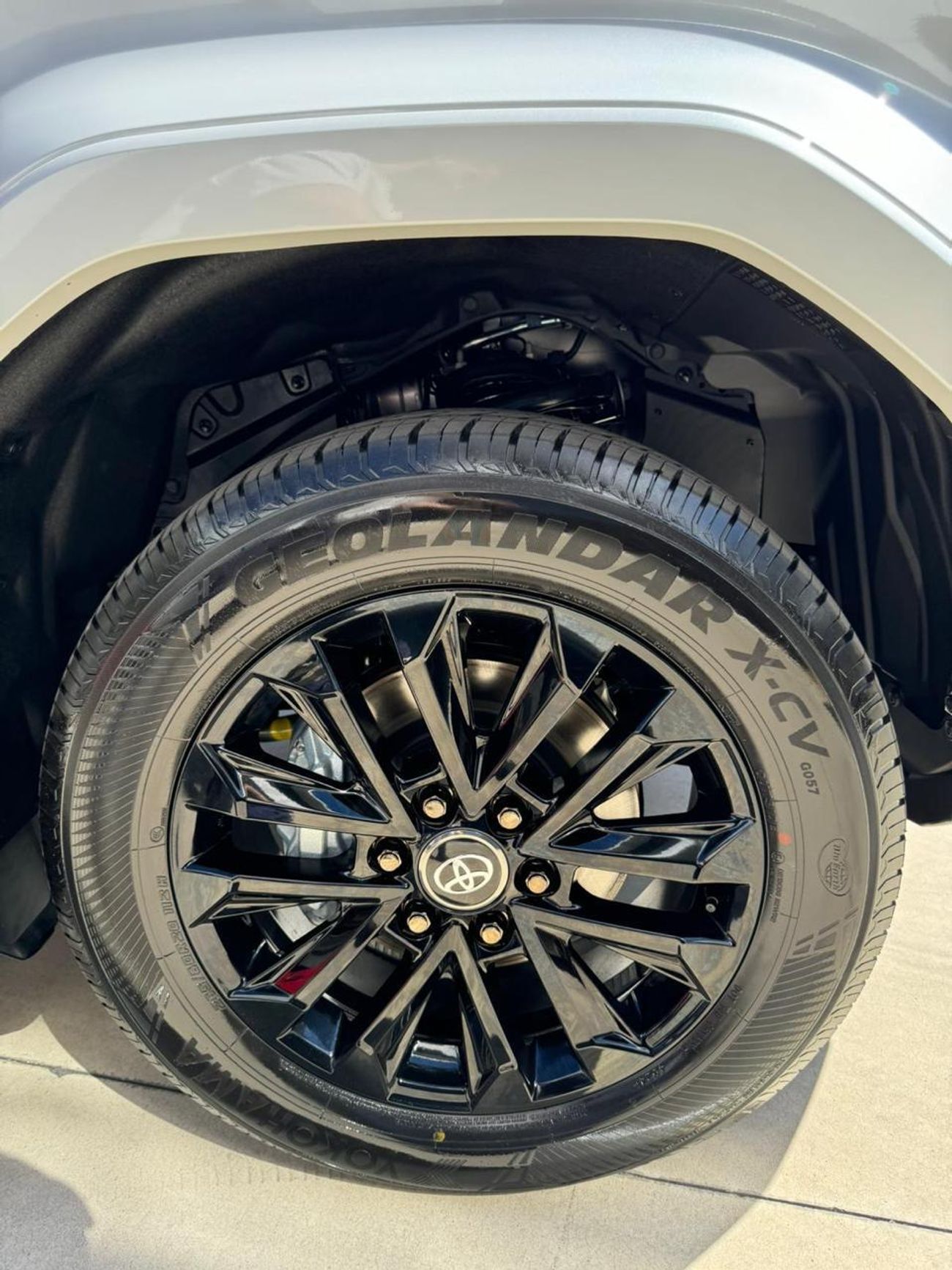 Toyota Prado 2.8L KAKADU FULL OPTION - RHD BASED ON ORDER