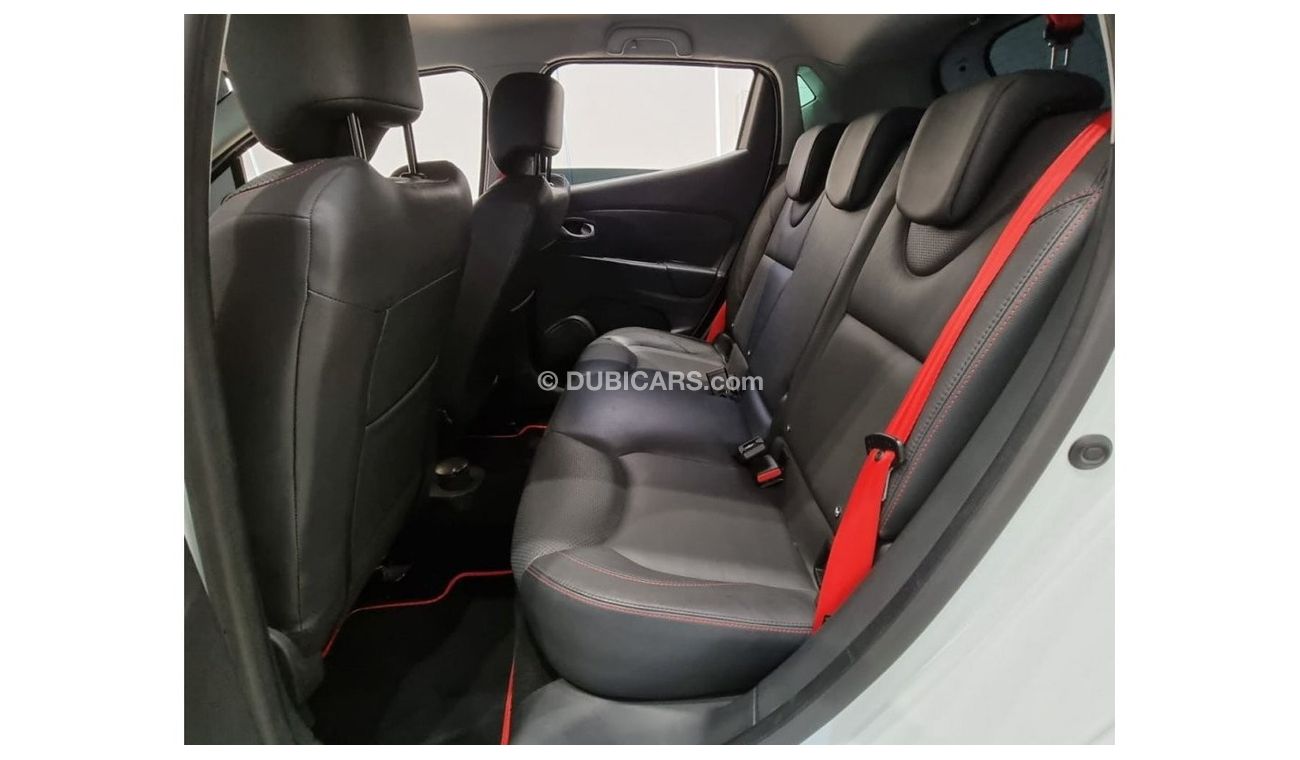 رينو كليو 2016 Renault Clio RS, Warranty, Service History, Low Kms, GCC