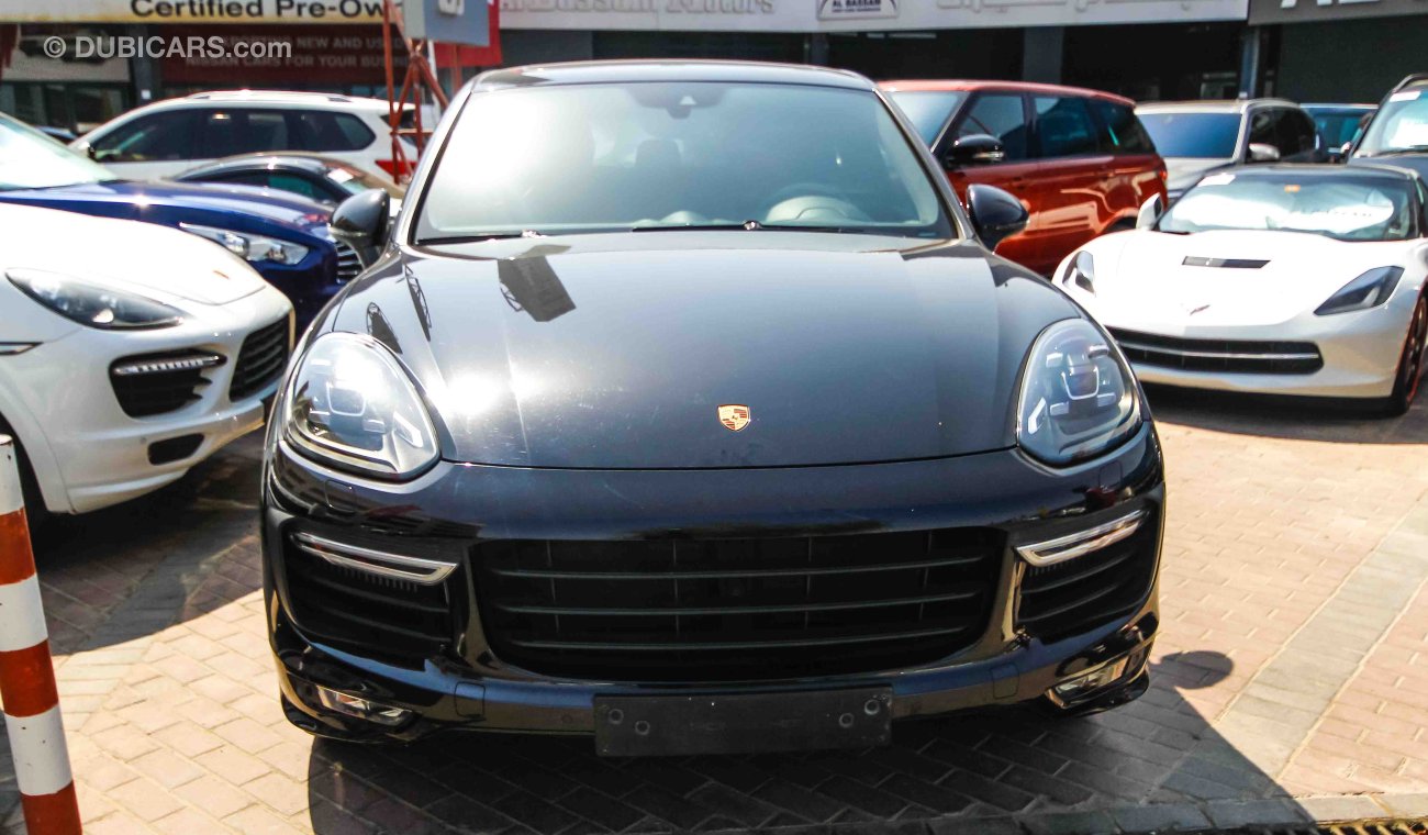 Porsche Cayenne GTS