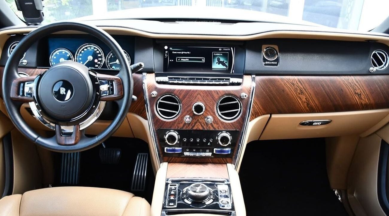Rolls Royce Cullinan Rolls-Royce Cullinan GCC | New Zero KM Engine | Official RR Service | Luxury Grey