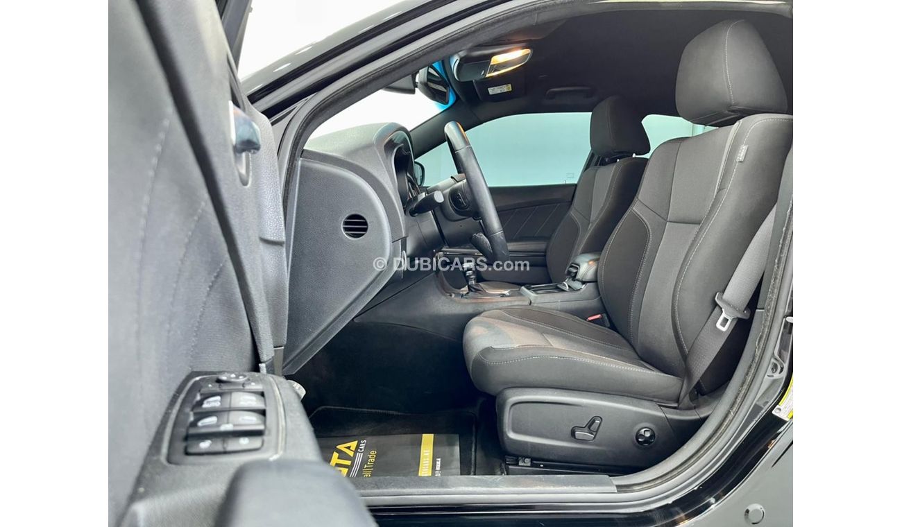 دودج تشارجر SXT 2018 Dodge Charger SE, Full Service History, Warranty, GCC