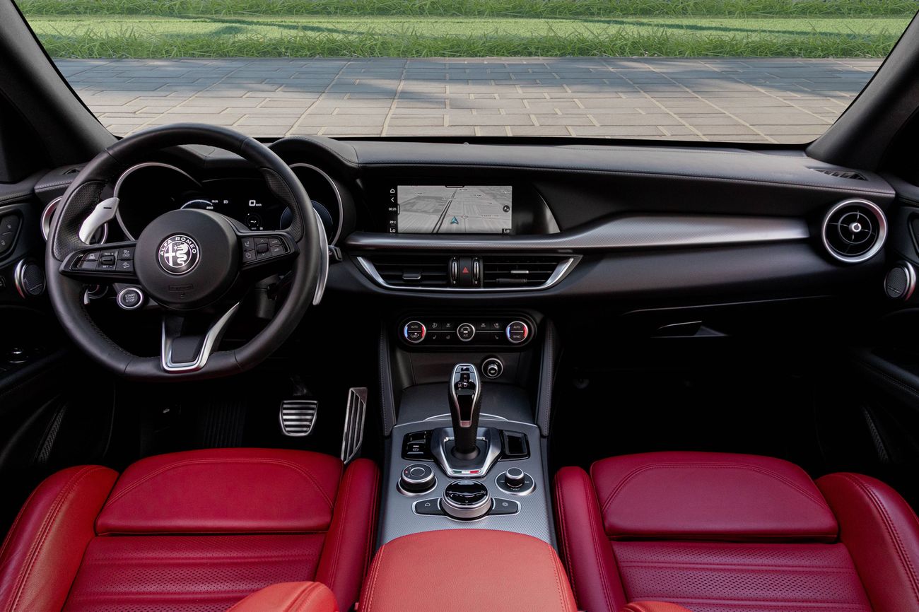 Alfa Romeo Stelvio 3,095 P.M | Stelvio Veloce | 0% Downpayment | Perfect Condition!