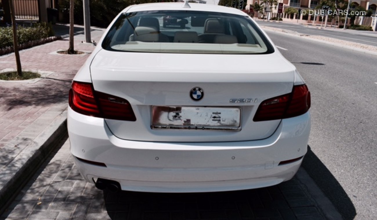 BMW 520i i