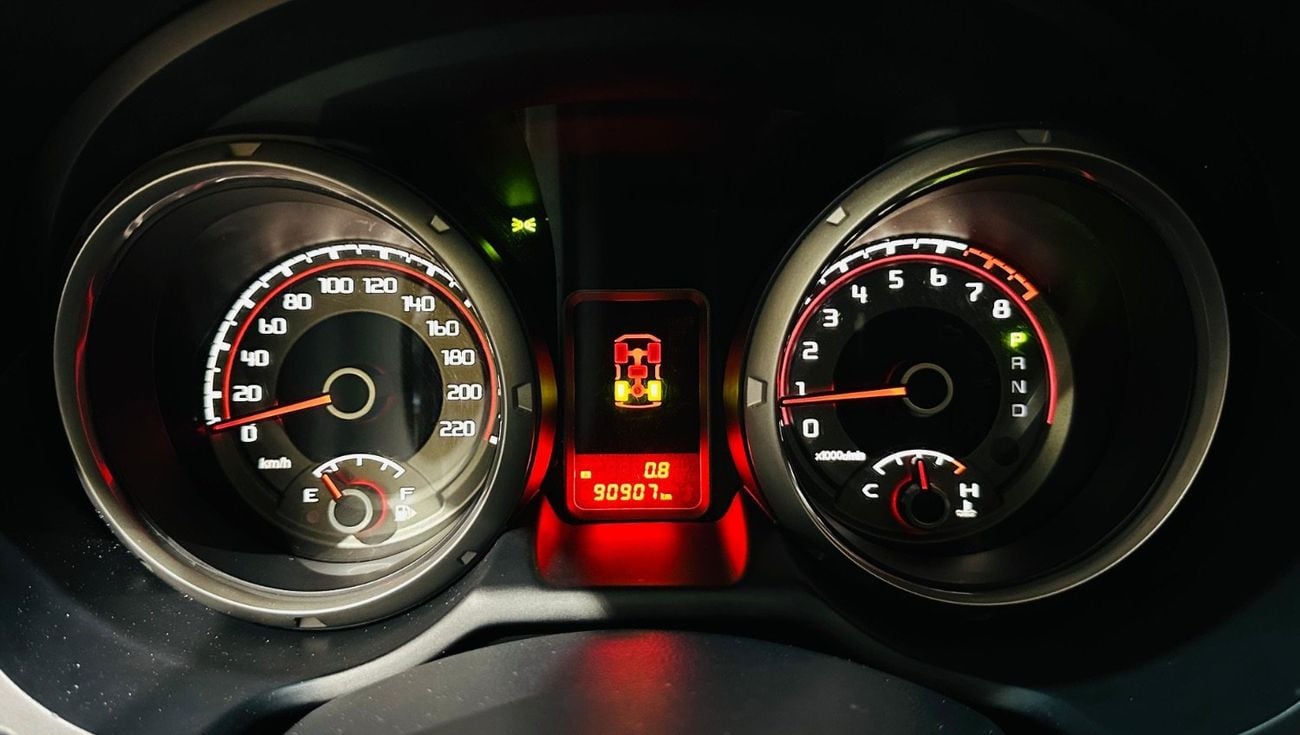 Mitsubishi Pajero GLS Mid 3.8L (243 HP)