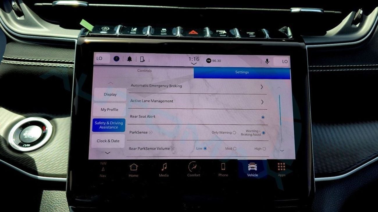 جيب جراند شيروكي (For Export , НА ЭКСПОРТ) LAREDO 2024 4WD GCC Без пробега