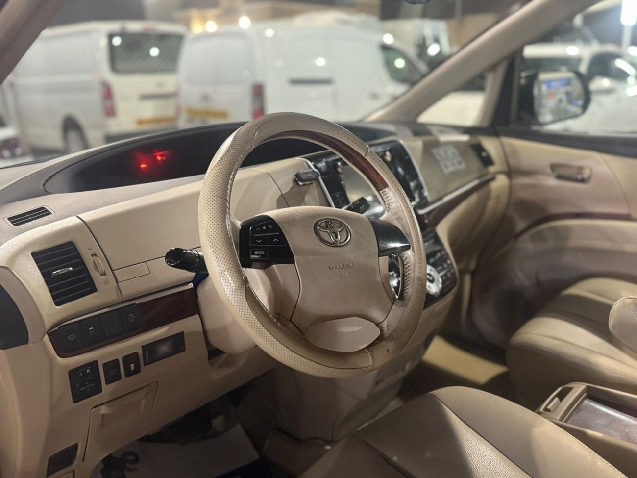 Toyota Previa SE 2.4L