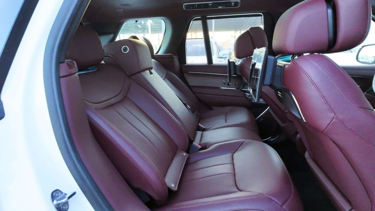 لاند روفر رينج روفر Autobiography P530 | Pearl White | Black Roof | Burgundy Interior | Shadow Exterior Package | GCC Sp