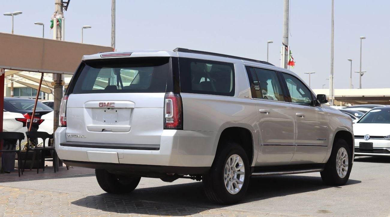 جي أم سي يوكون XL جى أم سى يوكون XL- خليجى - 2020 - بدون حوادث - بمحرك 5.3 - عدد8سلندر-7مقاعد -بحاله ممتازه