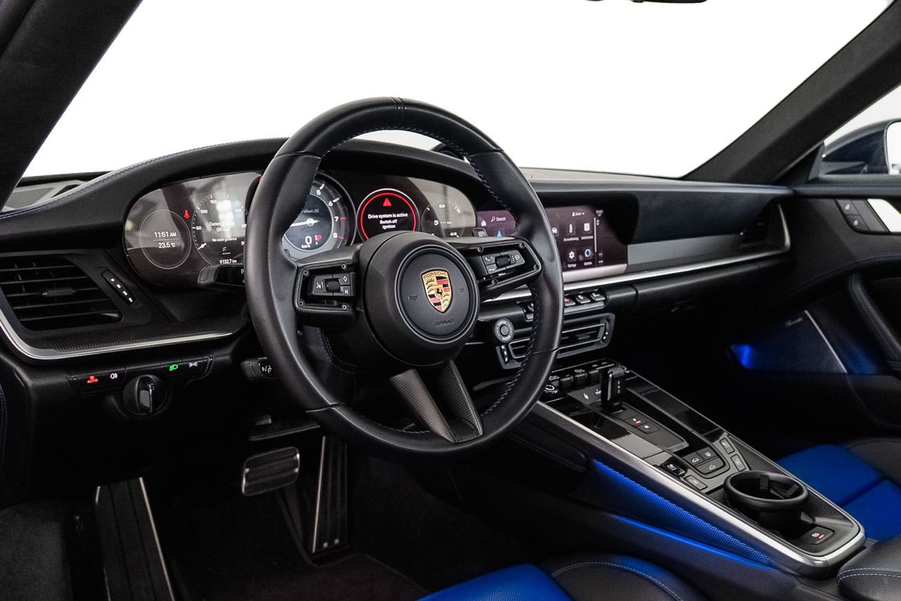 بورش 911 Turbo S 3.8L (640 HP) Coupe