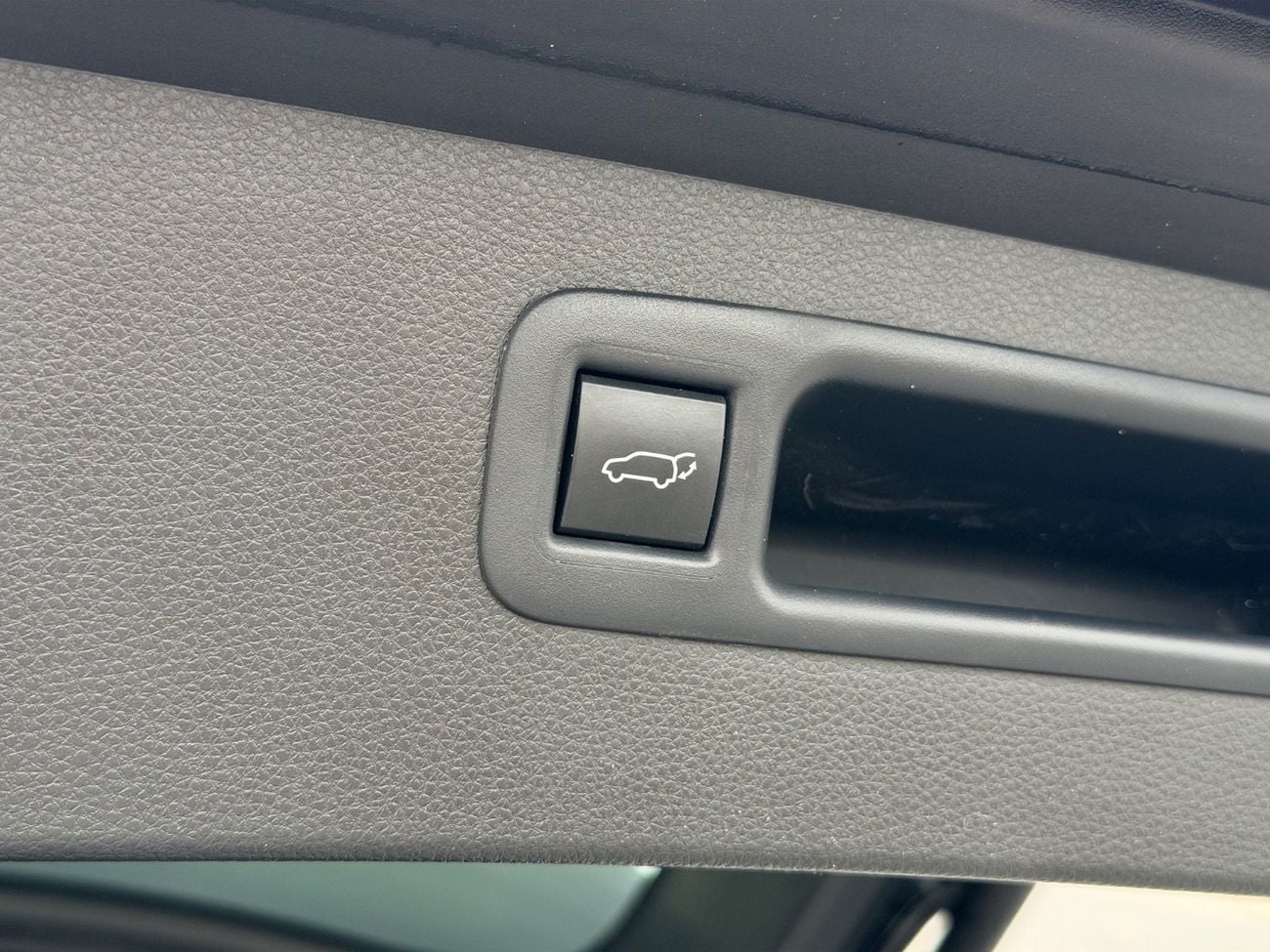 تويوتا هايلاندر 2023 TOYOTA HIGHLANDER HYBRID XLE FULL OPTIONS IMPORTED FROM USA