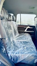 تويوتا لاند كروزر 2017 LHD VXR V8 Full Option Very Clean And Perfect Condition