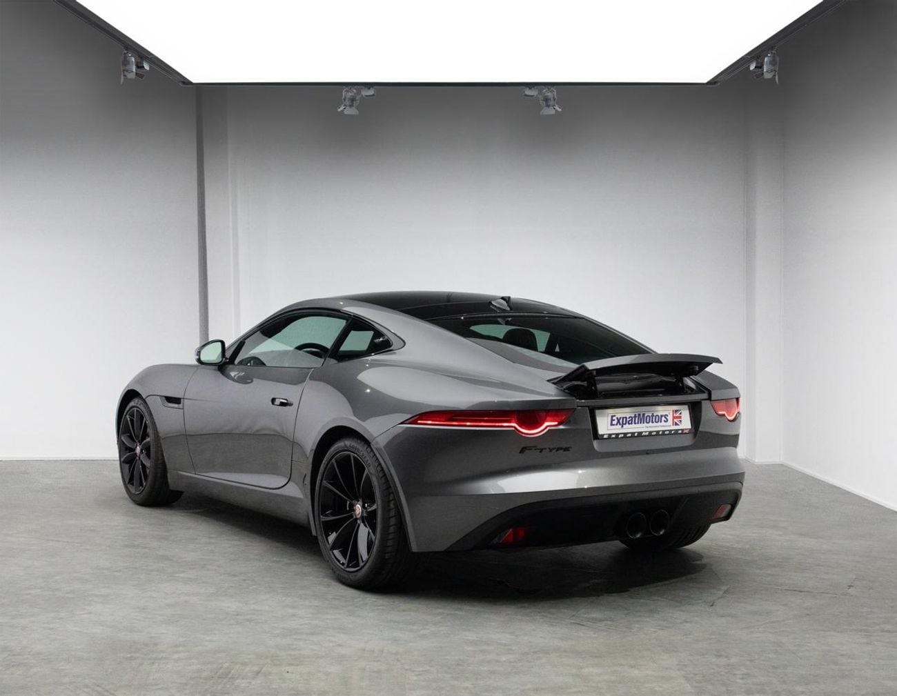 Jaguar F-TYPE STANDARD
