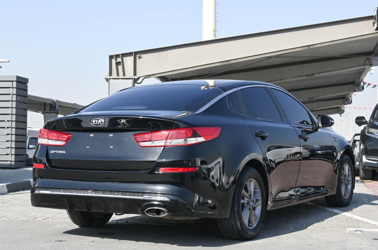 كيا أوبتيما LX 2.0L (157 HP)