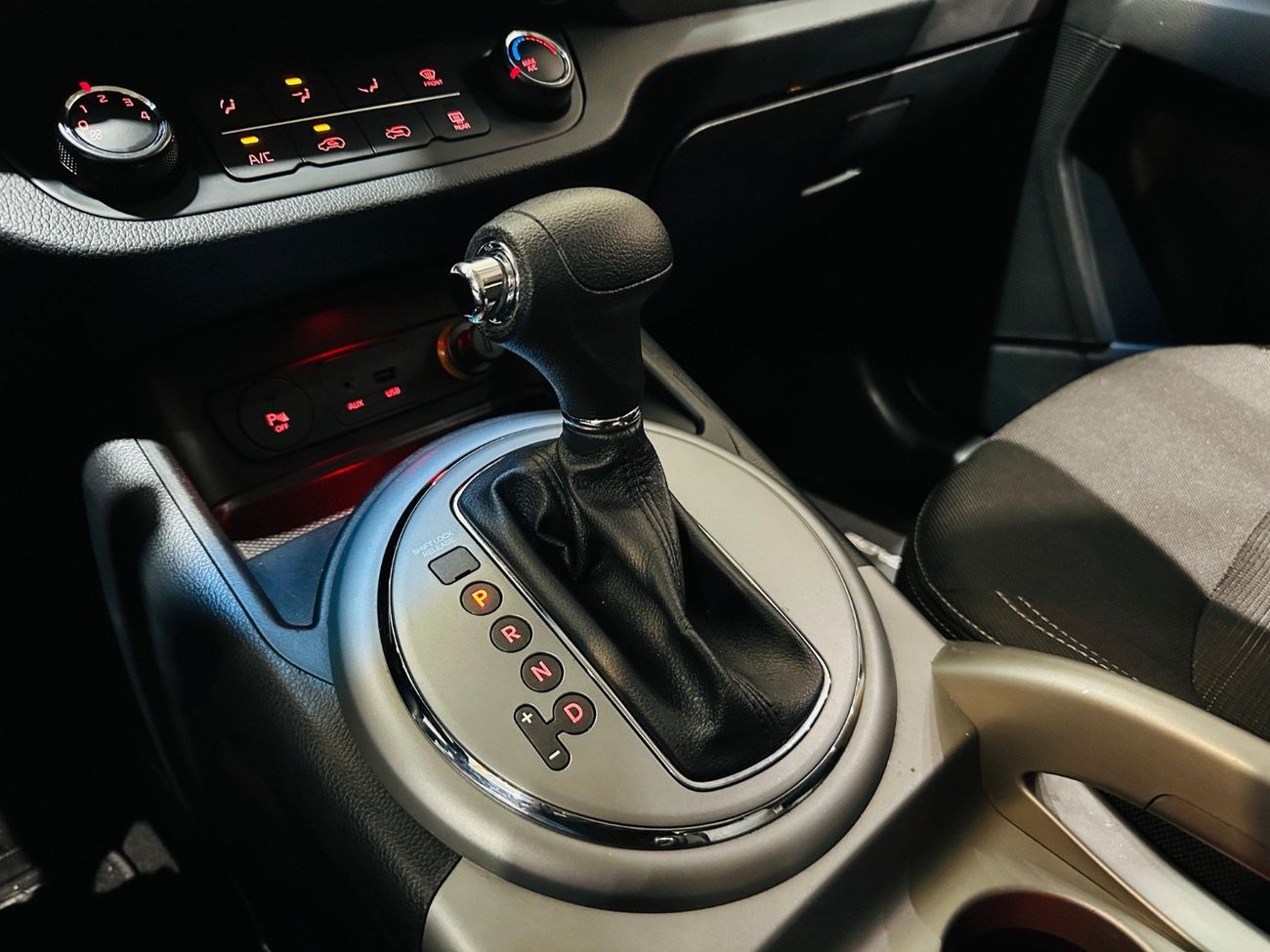 كيا سبورتيج EX 2.0L (155 HP)