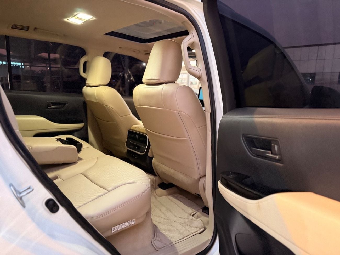 تويوتا لاند كروزر GXR Diesel 2022 Full Option 3.3 Twin Turbo