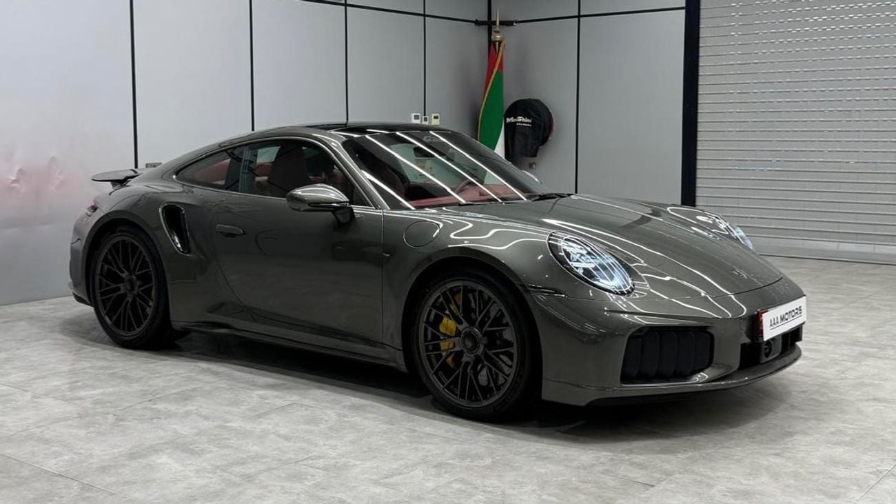 Porsche 911 TURBO S | GCC | Dealer warranty