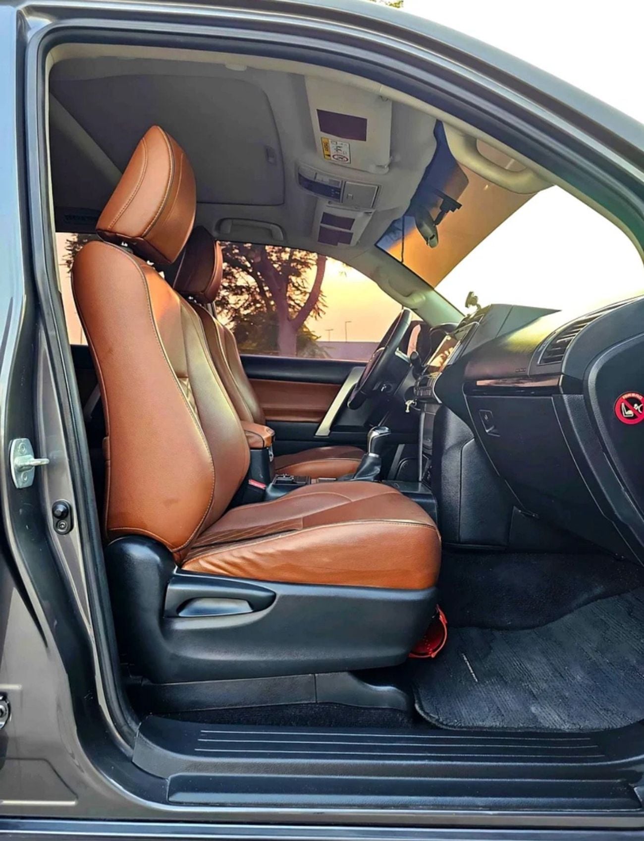 تويوتا برادو VXR 2019 Model V4 Full Option Very Clean And Perfect Condition