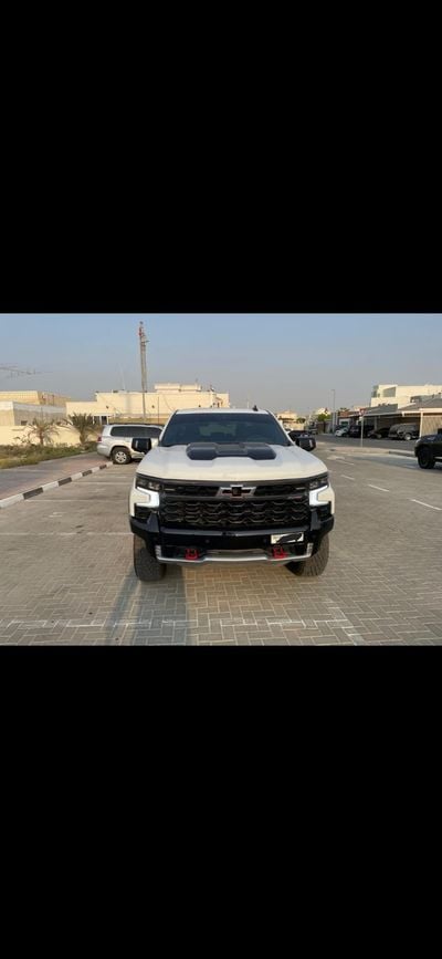 شيفروليه سيلفارادو 1500 CREW CAB ZR2