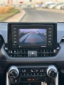 Toyota RAV4 Hybrid XLE 2.5L push start full option