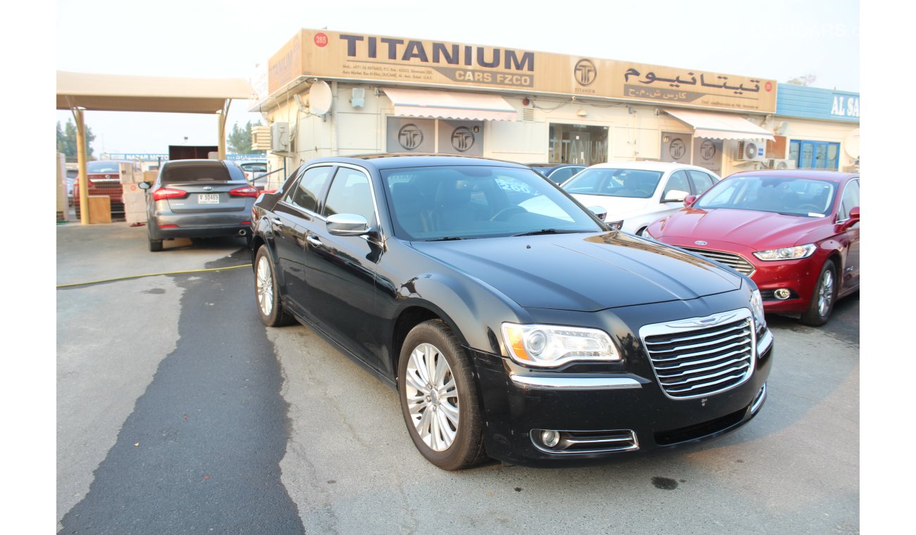 Chrysler 300C 5.7 V8  2014  108870KM NO ACCIDENT