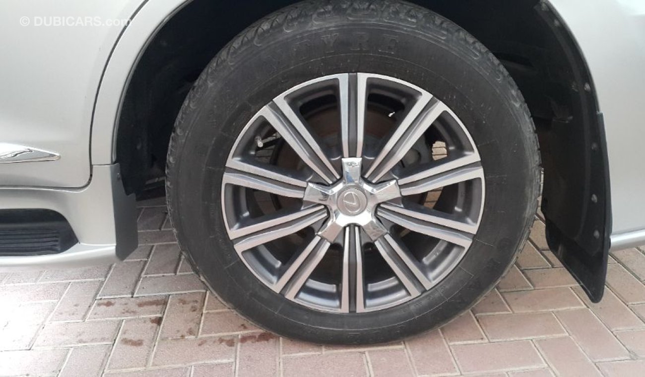 Lexus LX 570 Full option modified 2020 with new tyres & Rim