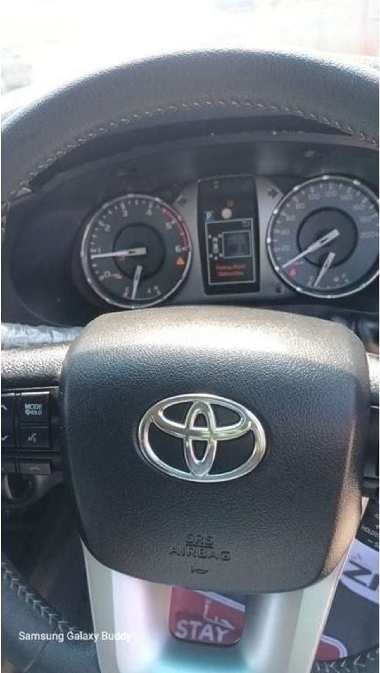 Toyota Hilux diesel 2.8 liter automatic gear with back camera push button start