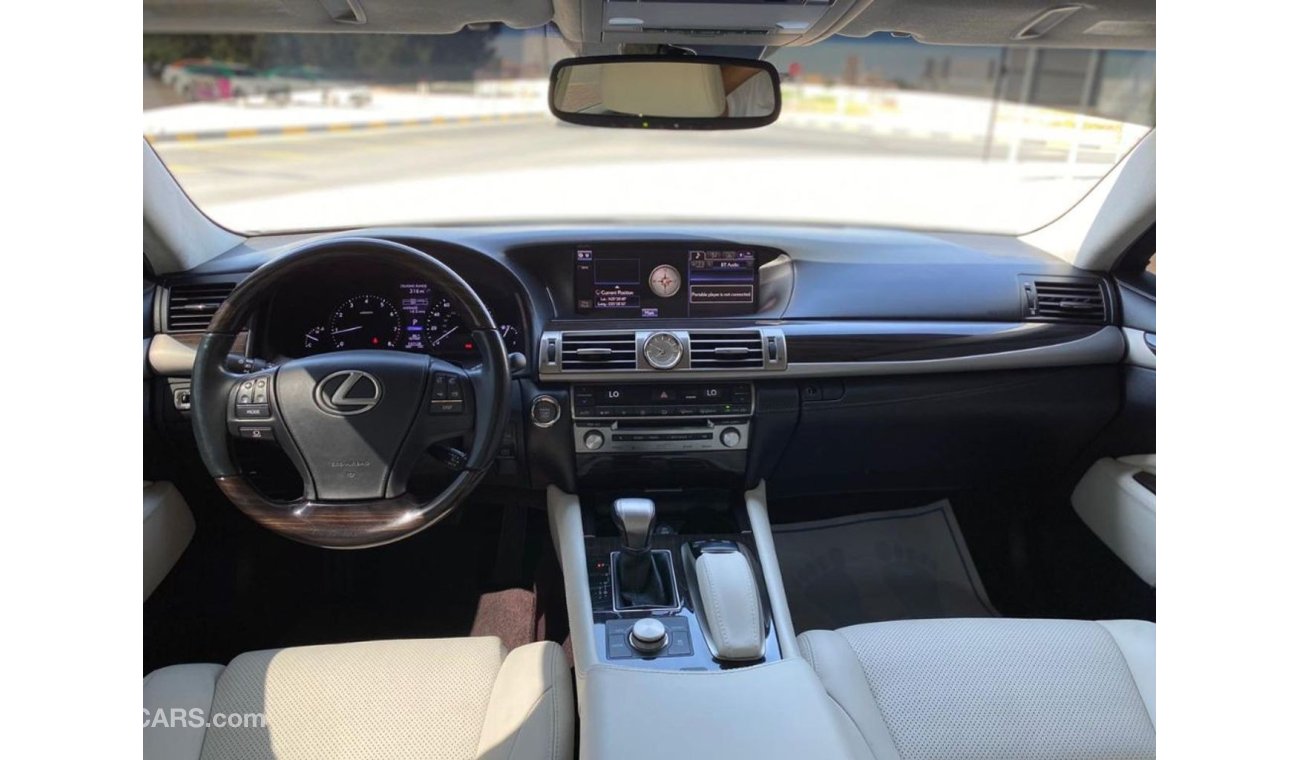 Lexus LS460