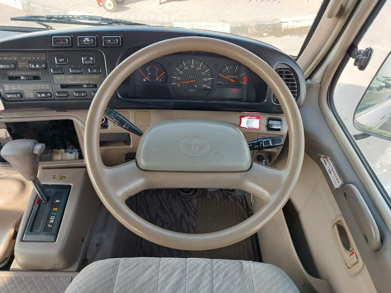 تويوتا كوستر TOYOTA COASTER BUS RHD 1998 MODEL 4.2L DIESEL AUTOMATIC(PM00847)