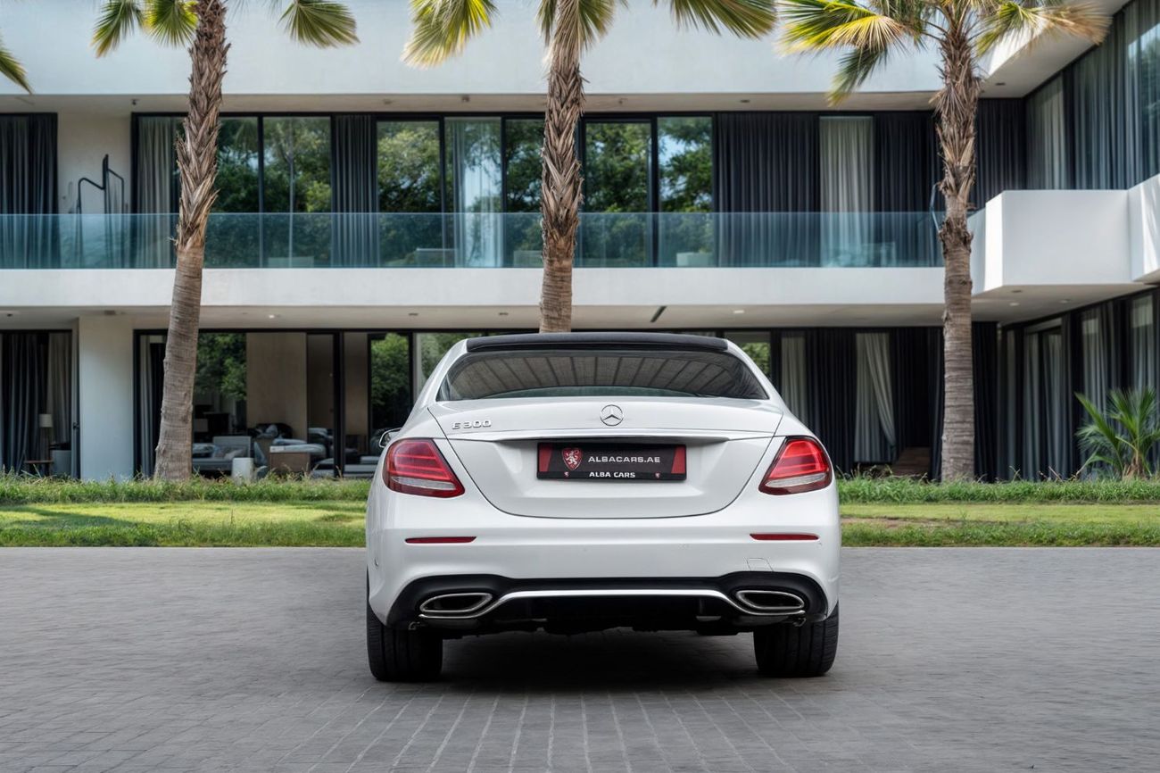 مرسيدس بنز E300 2,937 P.M  | 0% Downpayment | E300 AMG | Warranty | Low Kms!