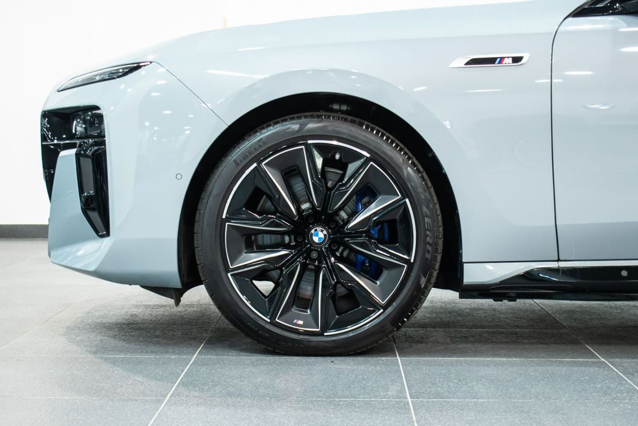 BMW i7 M70 XDRIVE MASTERCLASS