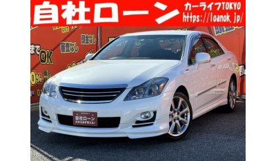 Toyota Crown GRS200