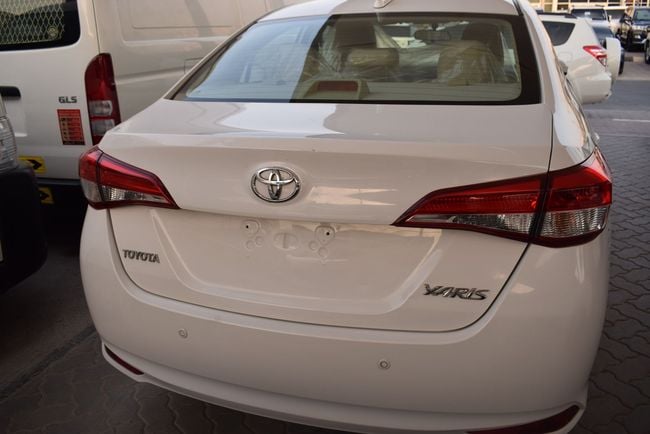 Toyota Yaris E, миниатюра 13