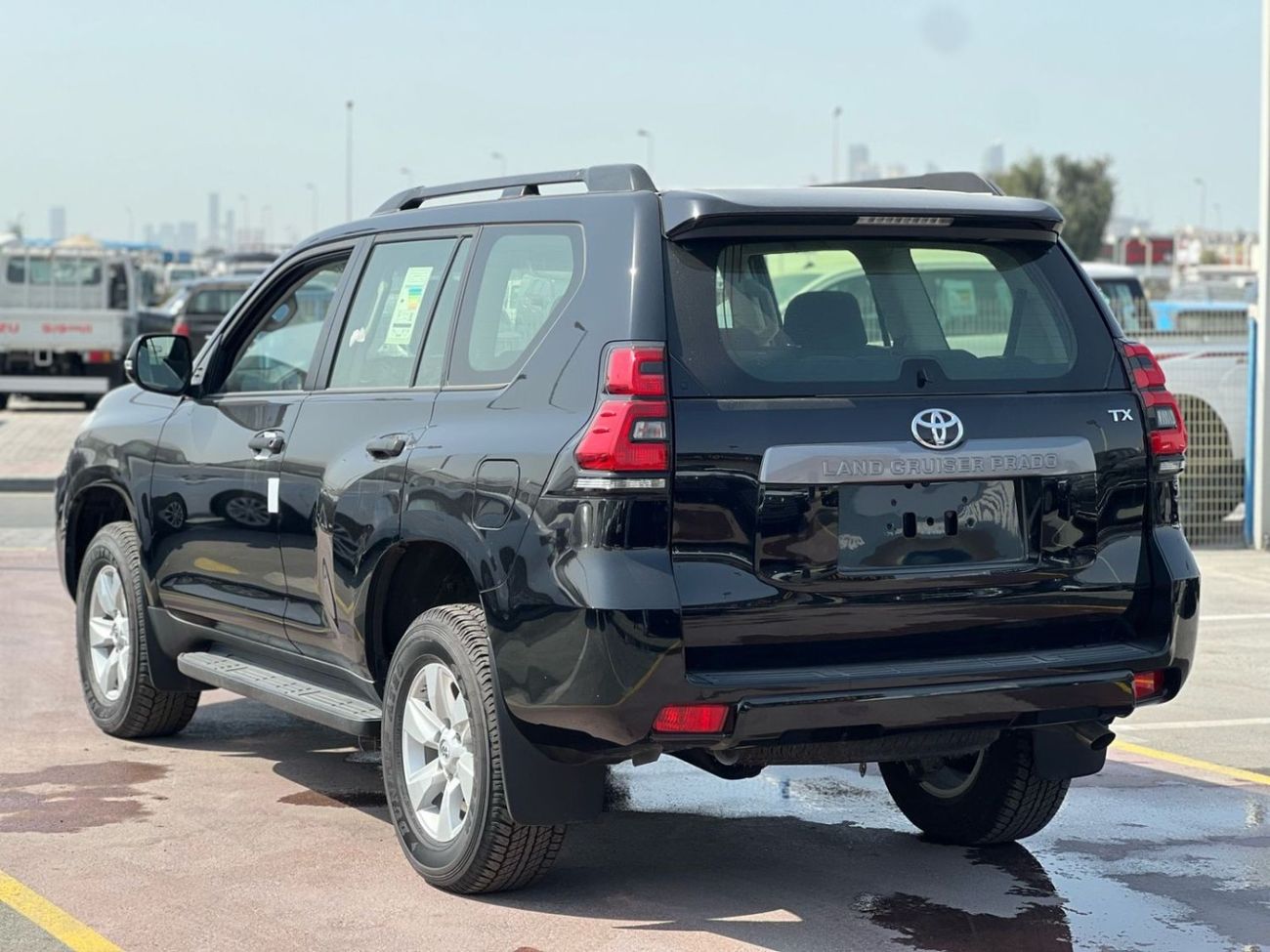 تويوتا برادو TX 2.7L TOYOTA PRADO 250 TX 2.7P AT  2023