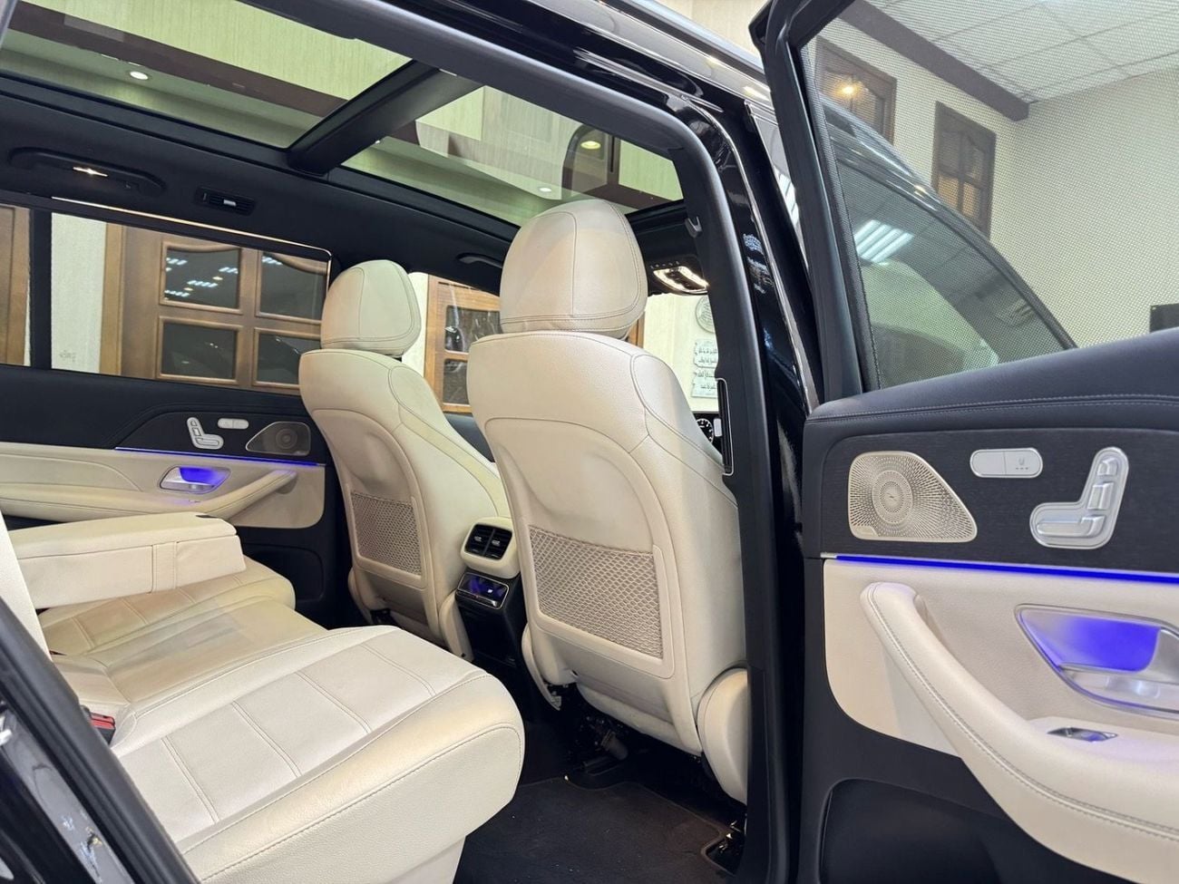 Mercedes Benz GLS450